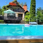 Holiday Villa Zuromino Дом отдыха Zuromino
