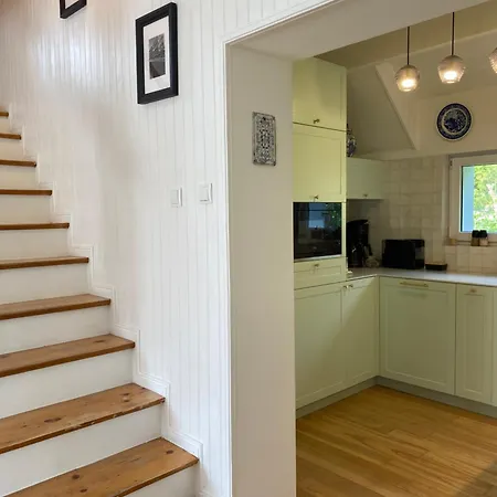 בית נופש Holiday Villa Zuromino Zuromino