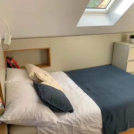 בית נופש Holiday Villa Zuromino *